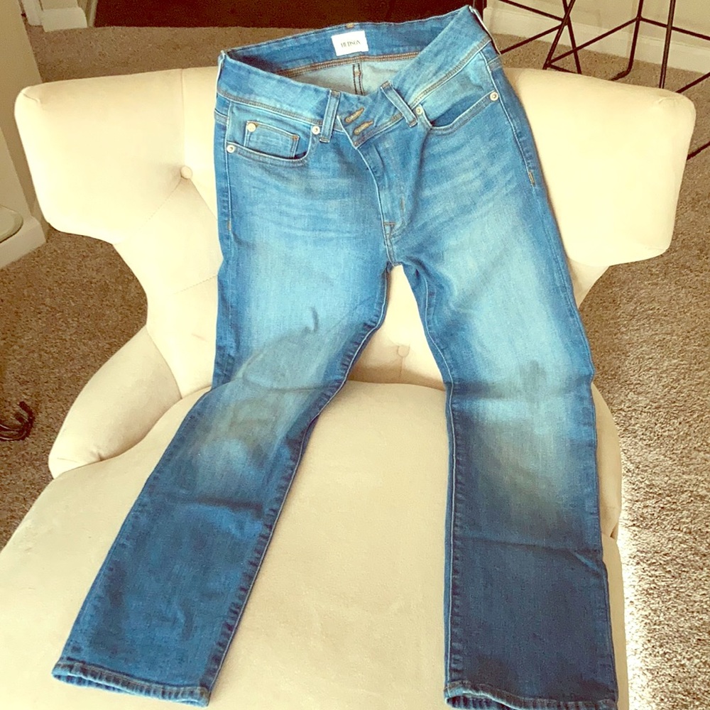 Mid-Rise Jean